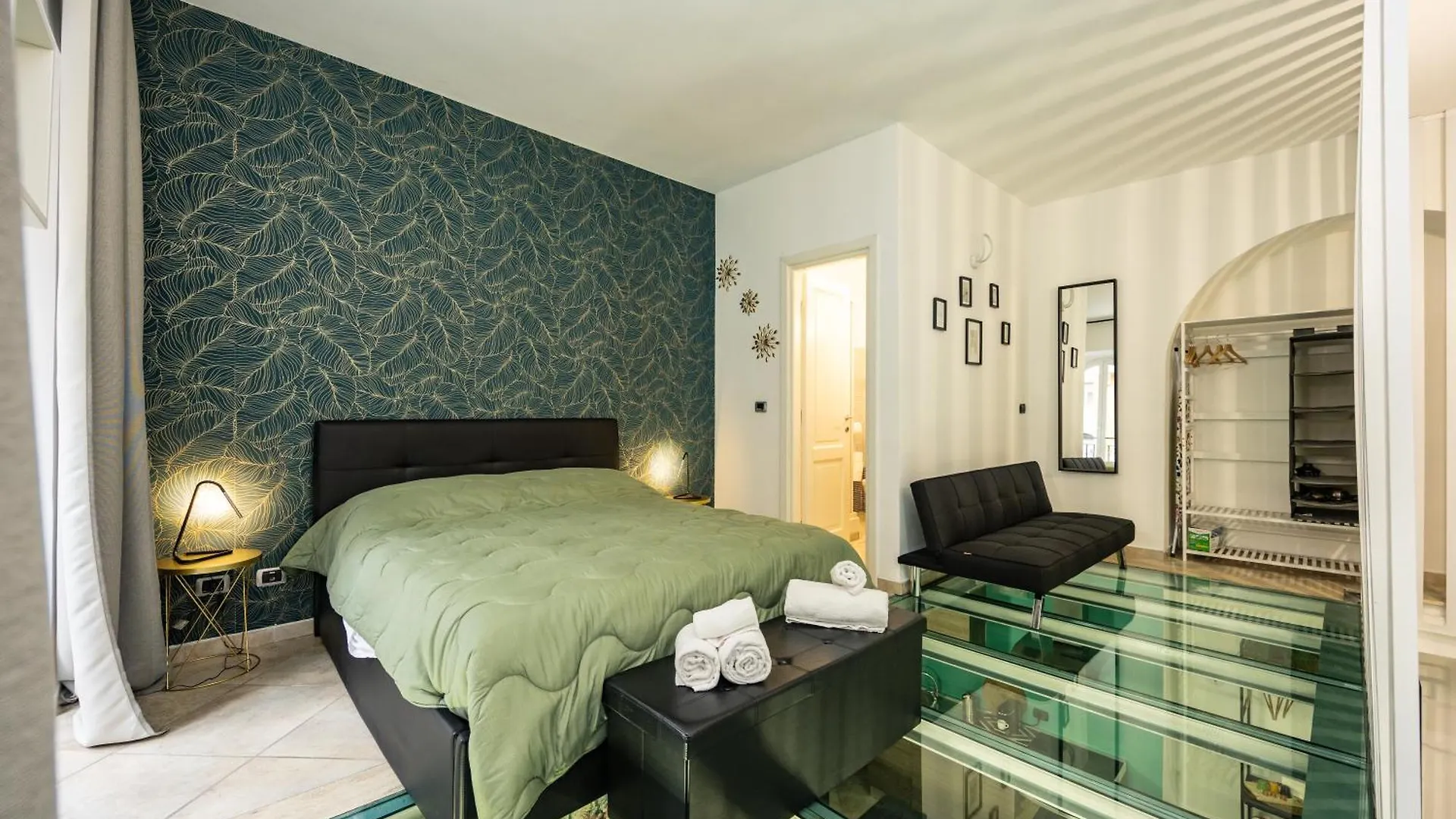 Casa Cristallo Relax E Spa Rome